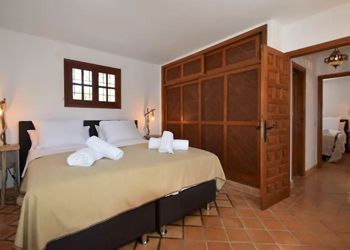 El Retiro Villa Santa Eularia des Riu